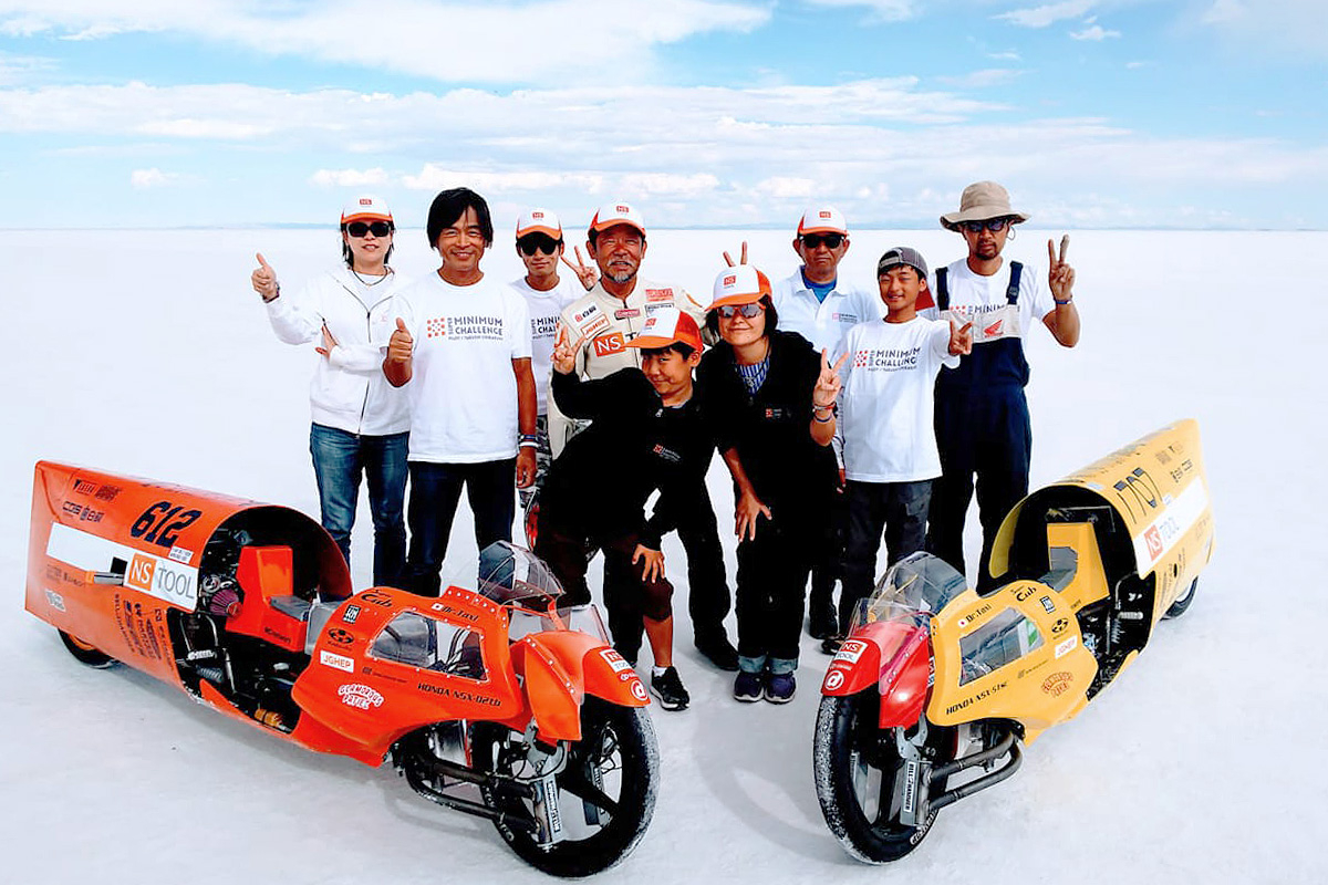 羽田隆志教授（デザイン学科）らが「ボンネビル モーターサイクル スピード トライアルズ2019」で2つの世界記録樹立