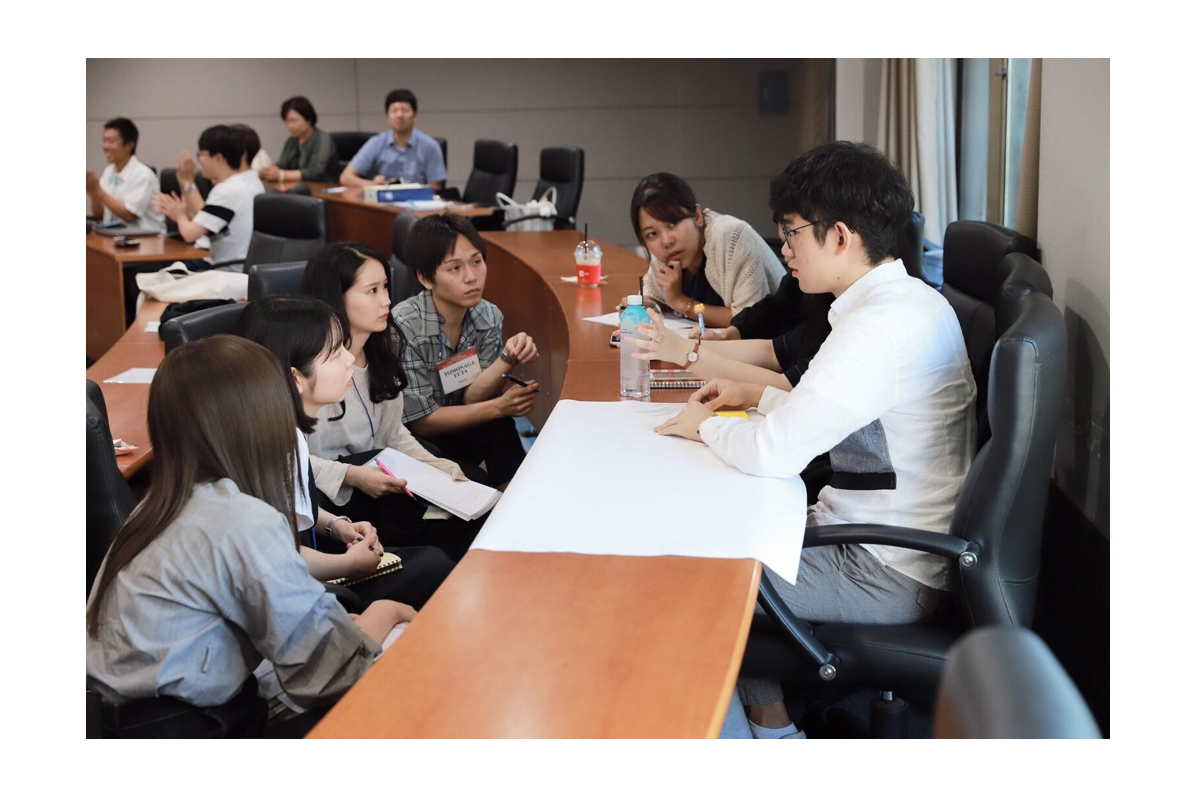 本学学生が日韓両政府交流事業「日本大学生訪韓団」に参加