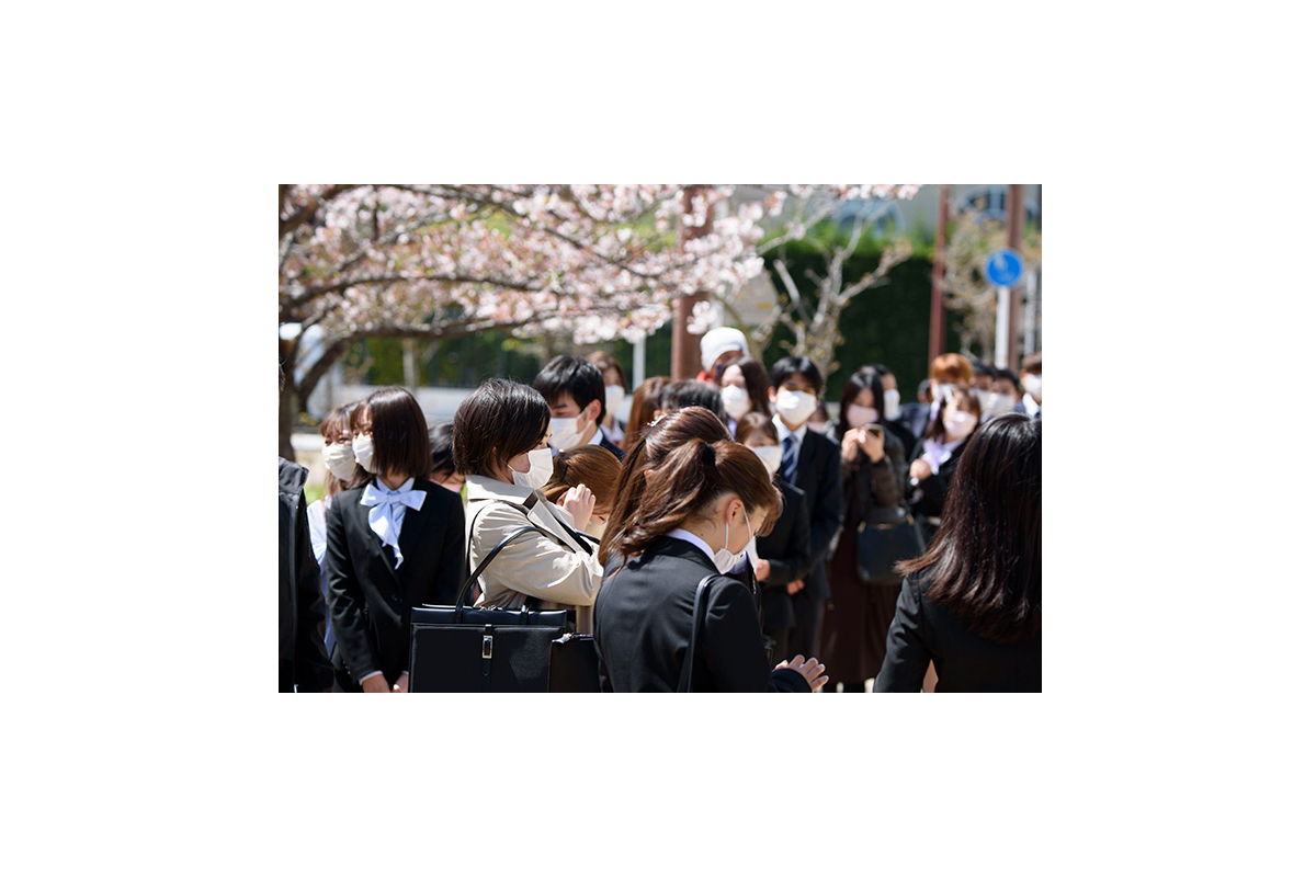 令和4年度静岡文化芸術大学入学式を行いました