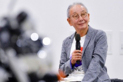 講師、一條厚氏の顔写真