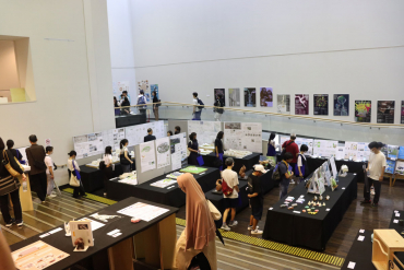 学科展示ブース（デザイン学科）の様子
