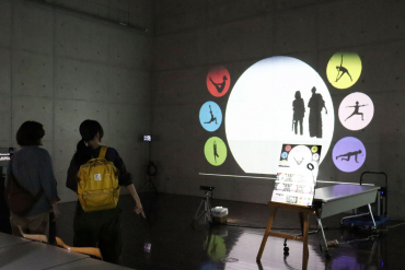 学科展示ブース（デザイン学科）の様子