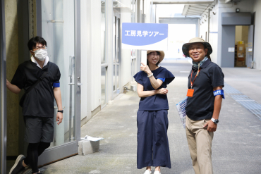 本学スタッフ
