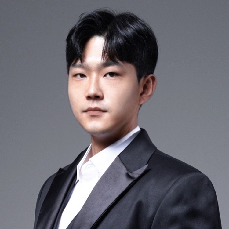 Yongmin CHO