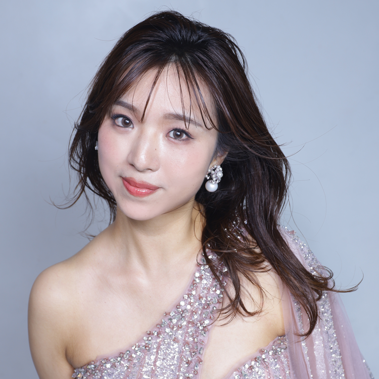 Kanako TOMINAGA