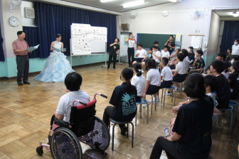 オペラ鑑賞教室の様子（2）