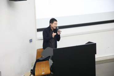 JICA職員の講演会の様子