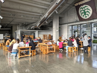 子供向け体験コーナーの様子