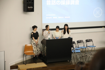 学生たちの発表の様子