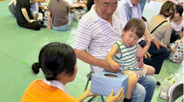 蛇踊りの様子