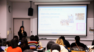 トビタテ！留学JAPAN体験報告会　加茂さんの様子